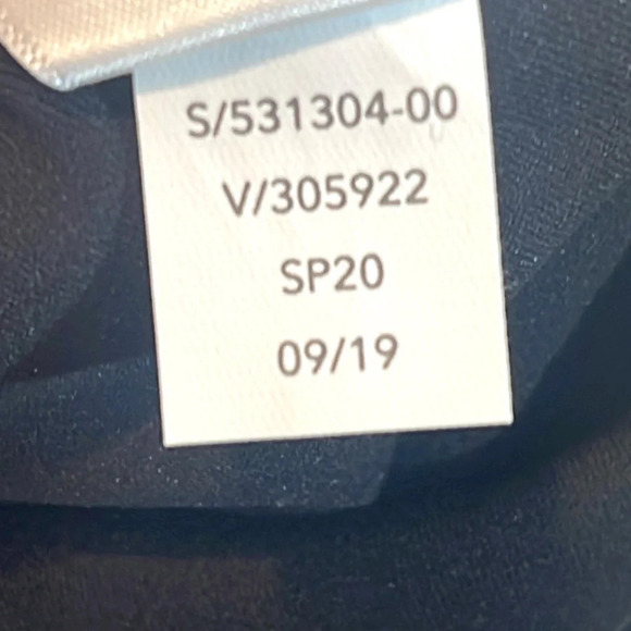 ATHLETA Salutation Stash High Rise Capri in black size XS - Picture 9 of 9